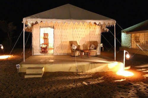 Wind Desert Camp Sam Экстерьер фото